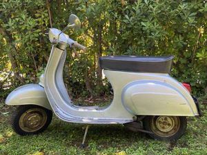VESPA 50 L ARGENTO