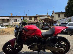 DUCATI MONSTER 821 ROSSO