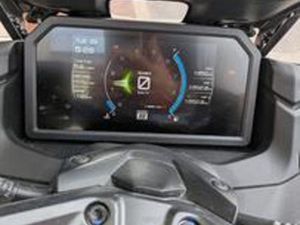 YAMAHA T MAX 560 - 2024