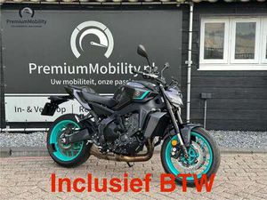 YAMAHA MT-09 Y-AMT BLAUW