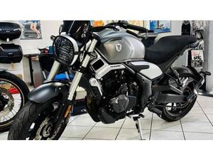 VENDO VOGE TROFEO 500AC (2022 - 25) USATA A CALCINATO (CODICE 9791851) - MOTO.IT