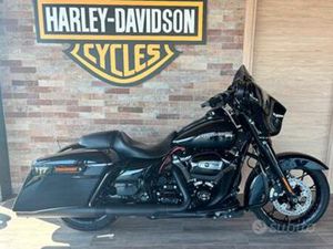 HARLEY-DAVIDSON FLHX STREET GLIDE SPECIAL 114