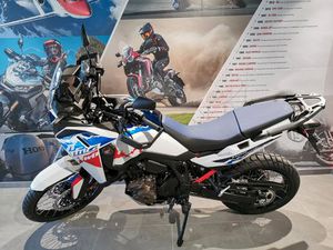 HONDA CRF1100L AFRICA TWIN