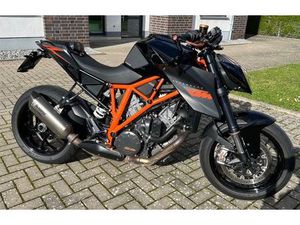 KTM SUPERDUKE 1290R