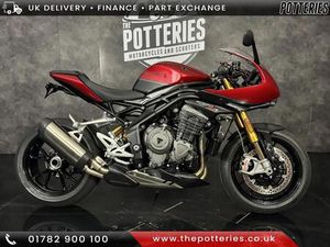 TRIUMPH SPEED TWIN 1200