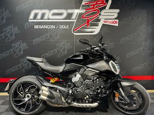 DUCATI DIAVEL V4 NOIR – A PARTIR DE 335€/MOIS