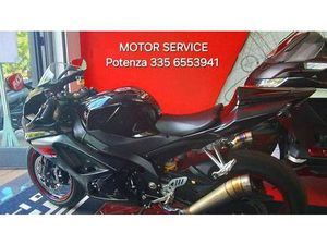 VENDO SUZUKI GSX-R1000 (2006 - 08) USATA A POTENZA (CODICE 9776777) - MOTO.IT