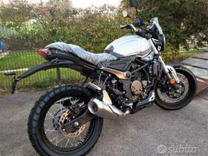 NEW SCRAMBLER VOGE TROFEO 300 ACX SILVER