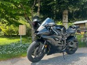 YAMAHA R6 2021 9000KM