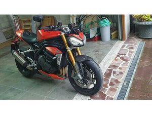 VENDO TRIUMPH SPEED TRIPLE 1200 RS (2021 - 24) USATA A LEGNANO (CODICE 9794382) - MOTO.IT