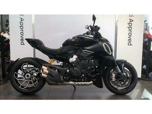 VENDO DUCATI DIAVEL V4 (2023 - 25) USATA A ROMA (CODICE 9794164) - MOTO.IT