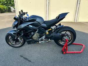 DUCATI STREETFIGHTER V4, OZ FELGEN, FORGED CARBON