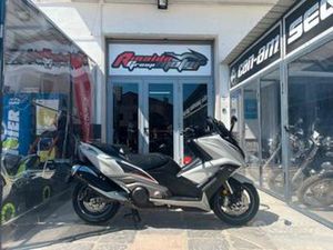 KYMCO AK 550 2022 - 1.800 KM