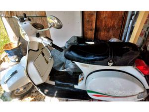 VESPA PX 150 ANNIVERSARIO UNITÀ D&APOS;ITALIA