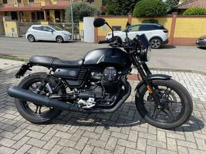 MOTO GUZZI V 7 III STONE NERO