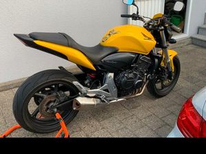 HONDA CB650 F VIELE NEUTEILE TOP ZUSTAND PC41