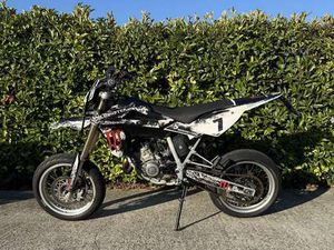 HUSQVARNA SM 125 MONSTER ENERGY