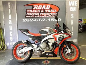 2022 APRILIA TUONO 660