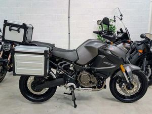 YAMAHA XT1200 SUPER TENERE WITH LUGGAGE
