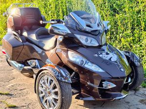 CAN-AM SPYDER