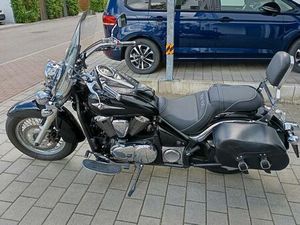 KAWASAKI VN 900 CLASSIC