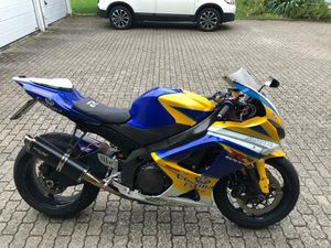 SUZUKI GSX-R 1000 K8