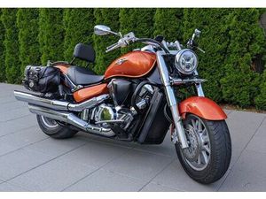 SUZUKI VLR 1800T INTRUDER + DODATKI OD MOTO CZEMPIŃ