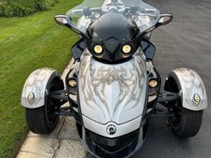CAN-AM SPYDER 2008