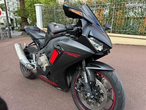 HONDA CBR FIREBLADE 1000RR