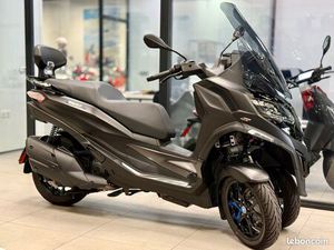 PIAGGIO MP3 400 HPE SPORT E5+ - 0 KM