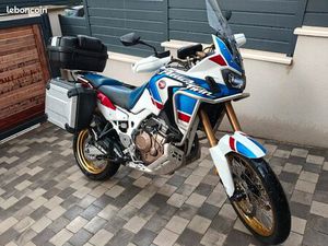 AFRICA TWIN ADVENTURE SPORT ÉQUIPÉE