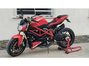 DUCATI STREETFIGHTER ROSSO