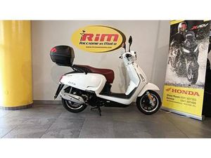 VENDO KYMCO LIKE 150 (2018 - 20) USATA A RICCIONE (CODICE 9796415) - MOTO.IT
