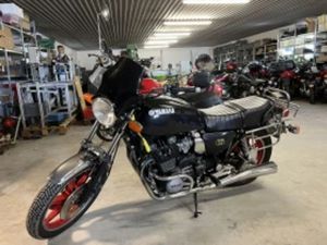 YAMAHA XS 1100