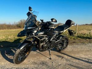 ZONTES 310 T1 ADVENTURE IN SCHWARZ - SUPER ZUSTAND