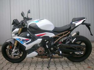BMW S1000R M-CARBON-FÄSTEILE PAKET