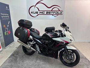 SUZUKI GSX 650 F *** VESKESETT ***