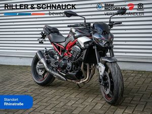 KAWASAKI Z 900 MIT SONDERAUSSTATTUNG