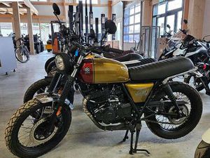 MOTORRAD ** LAGERABVERKAUF ** DIV. GEBRAUCHTE BRIXTON 125 - 250 - 500 - 1200 ER VERFÃGBAR !! ** ALLE MIT MIN. 1. JAHR GARANTIE ** FINANZIERUNG MÃ¶GLICH !! ** G