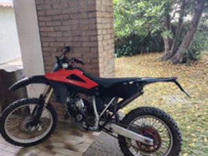 HUSQVARNA 125 LEGGERE DESCRIZIONE