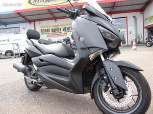 YAMAHA X-MAX 125 ABS GARANTIE 1 AN