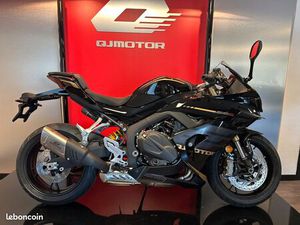 QJ MOTOR SRK 800 RR MOTO-AXXE PERIGUEUX