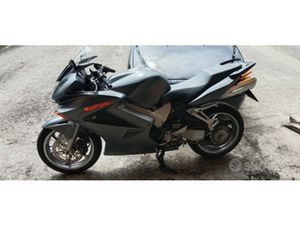 HONDA VFR800 VT