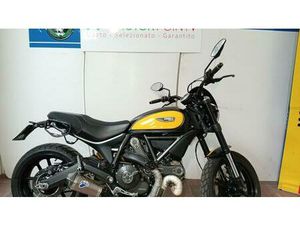 VENDO DUCATI SCRAMBLER 800 ICON (2015 - 16) USATA A NOVARA (CODICE 9798175) - MOTO.IT