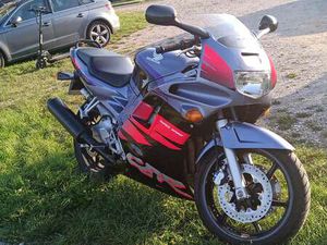 HONDA CBR 600