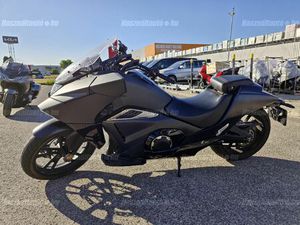 12 HÓNAP GARANCIA ABS