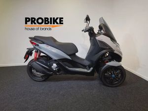 PIAGGIO MP3 300 HPE • 2021