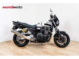 YAMAHA XJR 1300