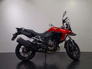 SUZUKI V-STROM 800 DL ROOD