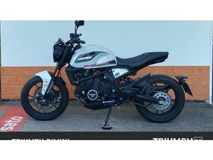 VENDO MOTO MORINI SEIEMMEZZO STR (2022 - 25) USATA A RIMINI (CODICE 9799382) - MOTO.IT